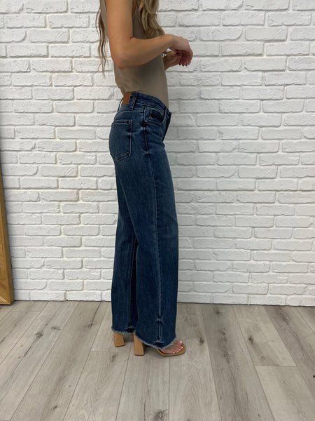 Judy Blue Mid Rise Vintage Wash Wide Leg Jeans