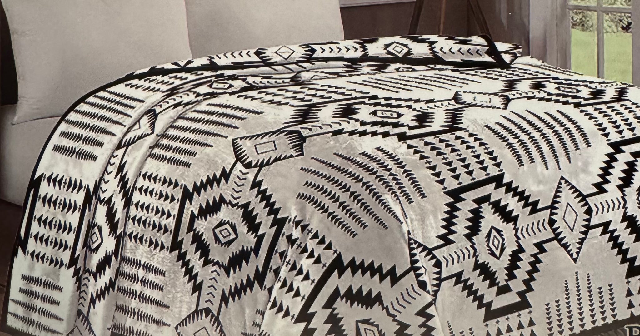 King Fleece Reversible Blanket