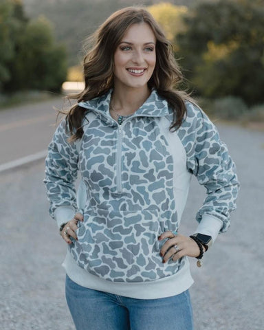 Grey and Creamy light Grey Pullover