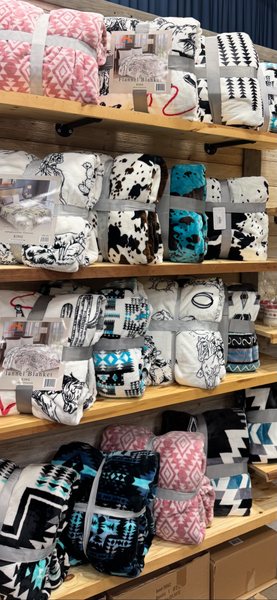 King Fleece Reversible Blankets (choose your fav design)