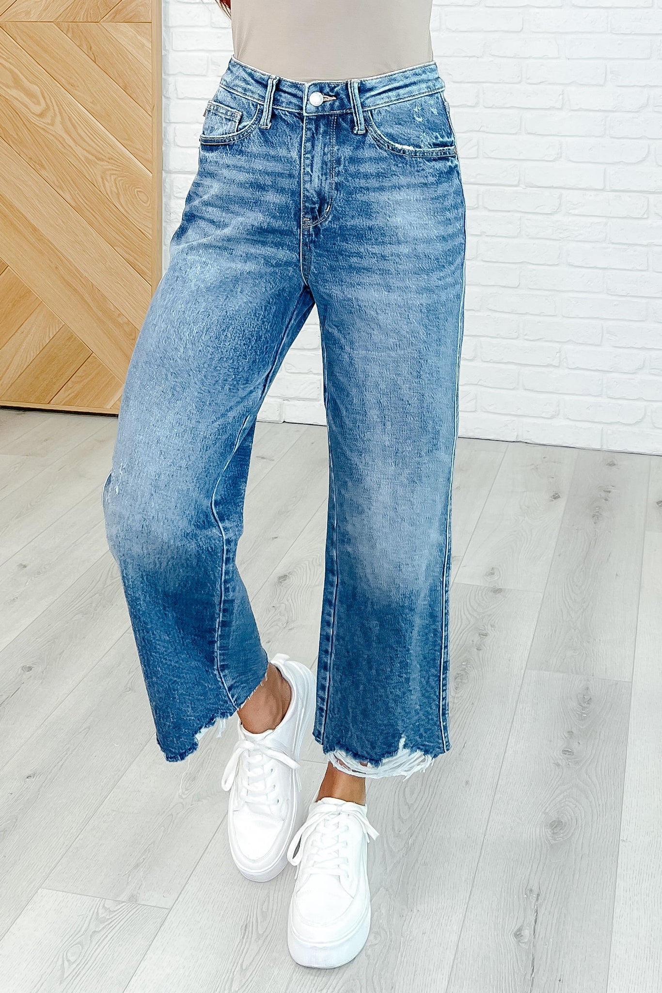 Judy Blue Rigid Magic Wide Leg Crop Jeans