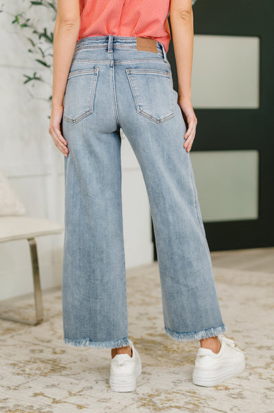 Mid Rise Ankle Wide Leg+ Fray Hem Judy Blues